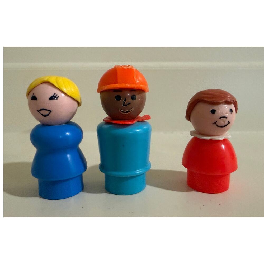 Vintage 1970s Fisher-Price Little People Figurines Bundle of 3 toys collectible